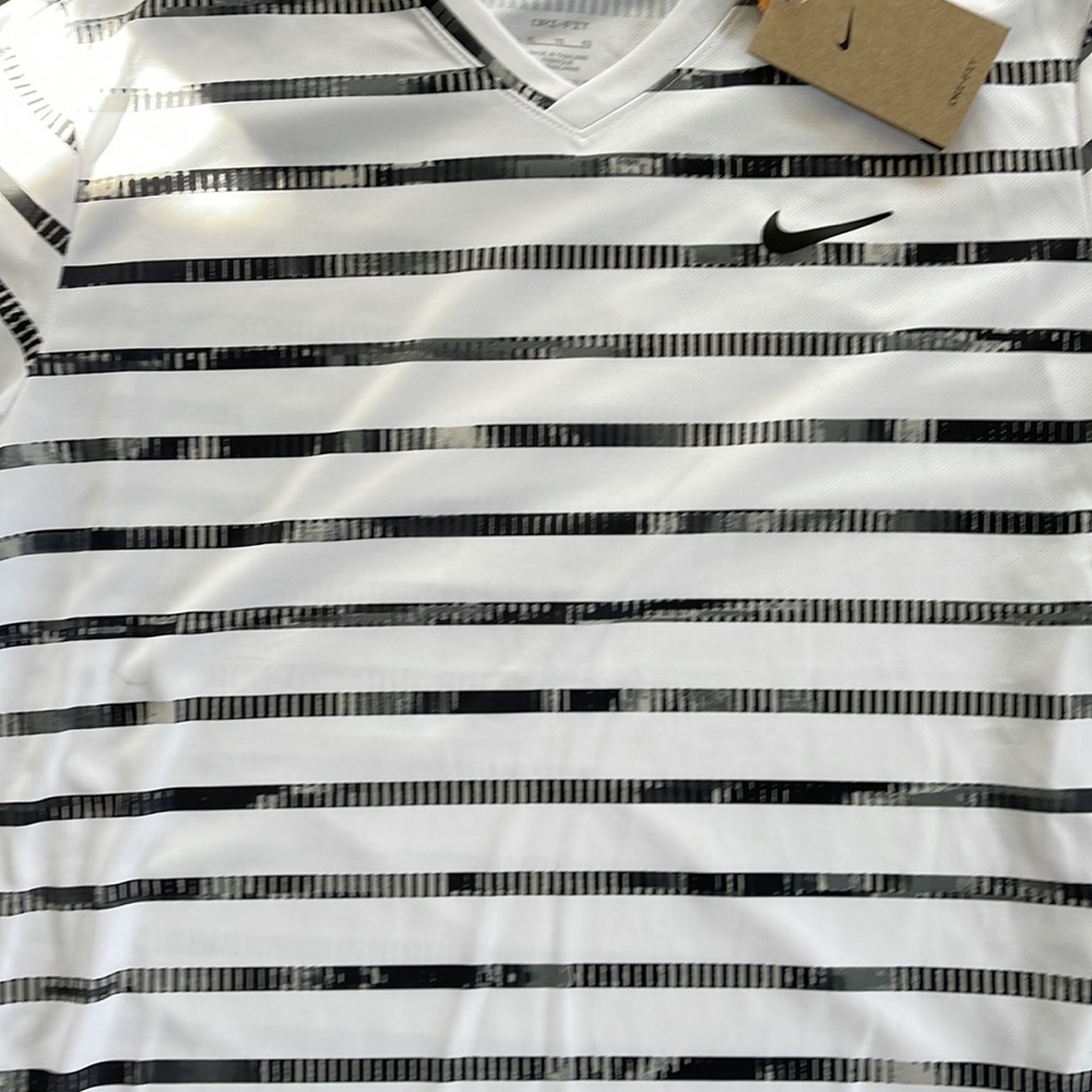 NWT NIKE Move to Zero DriFit Black White Stripe V Neck Athleisure Size XL - Picture 2 of 6